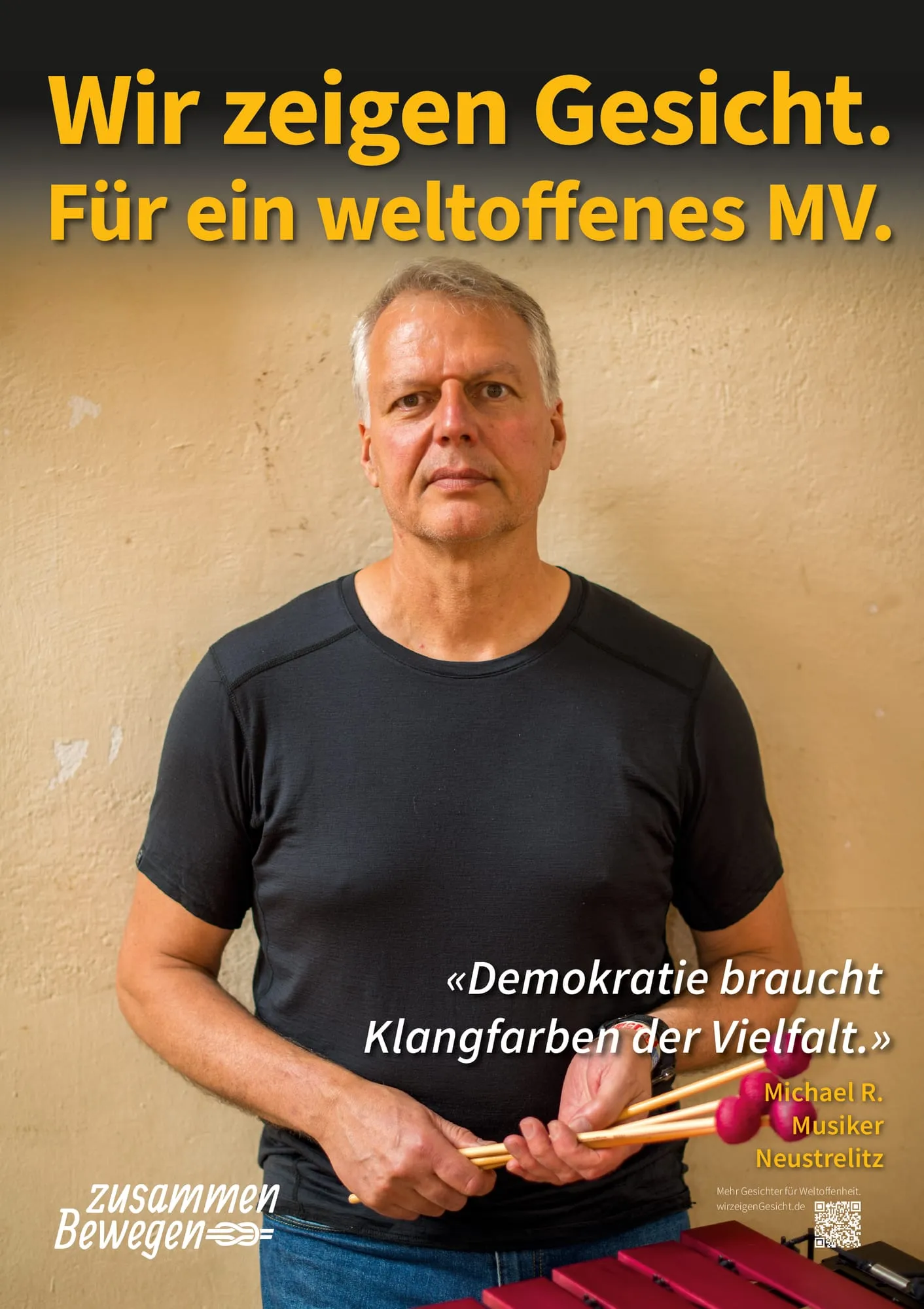 Plakat: «Demokratie braucht Klangfarben der Vielfalt.» — Neustrelitz
